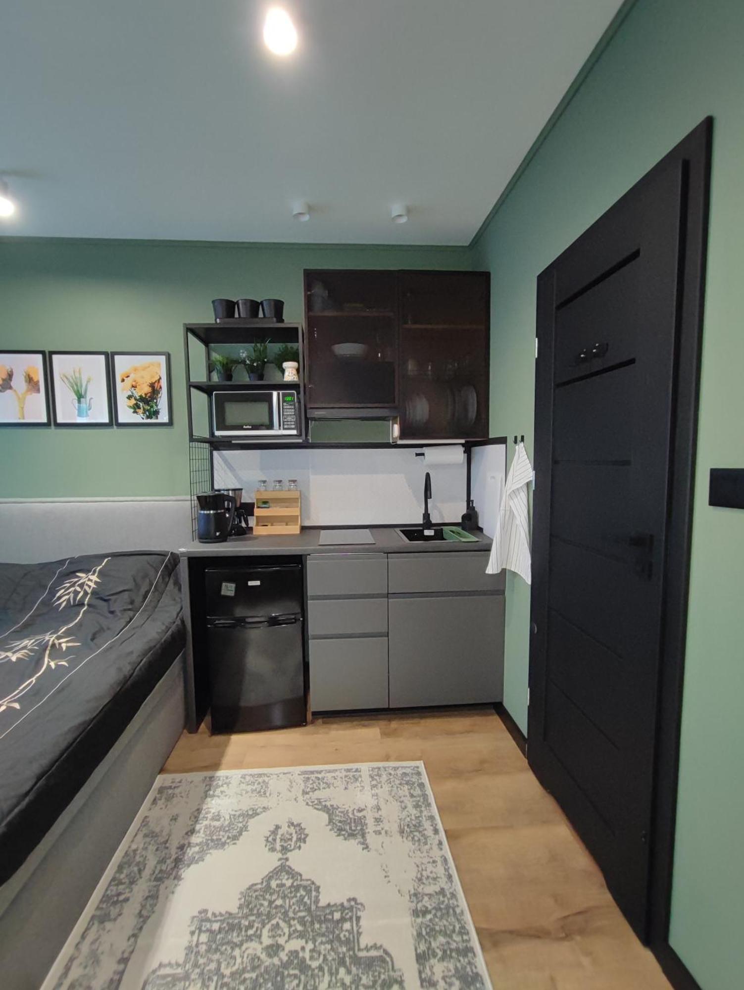 Apartment Corner *
